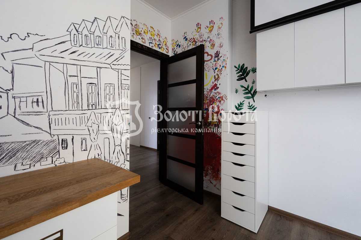 Продажа 3-комнатной квартиры 80 м², Академика Каблукова ул., 19