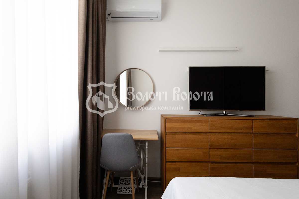 Продажа 3-комнатной квартиры 80 м², Академика Каблукова ул., 19