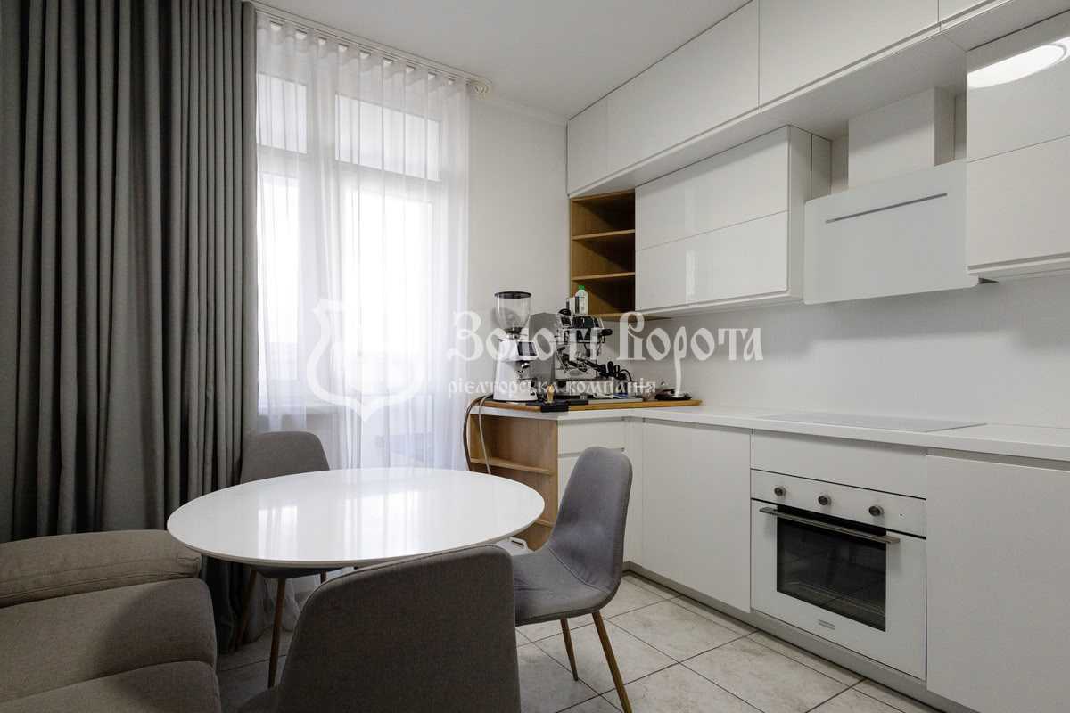 Продажа 3-комнатной квартиры 80 м², Академика Каблукова ул., 19