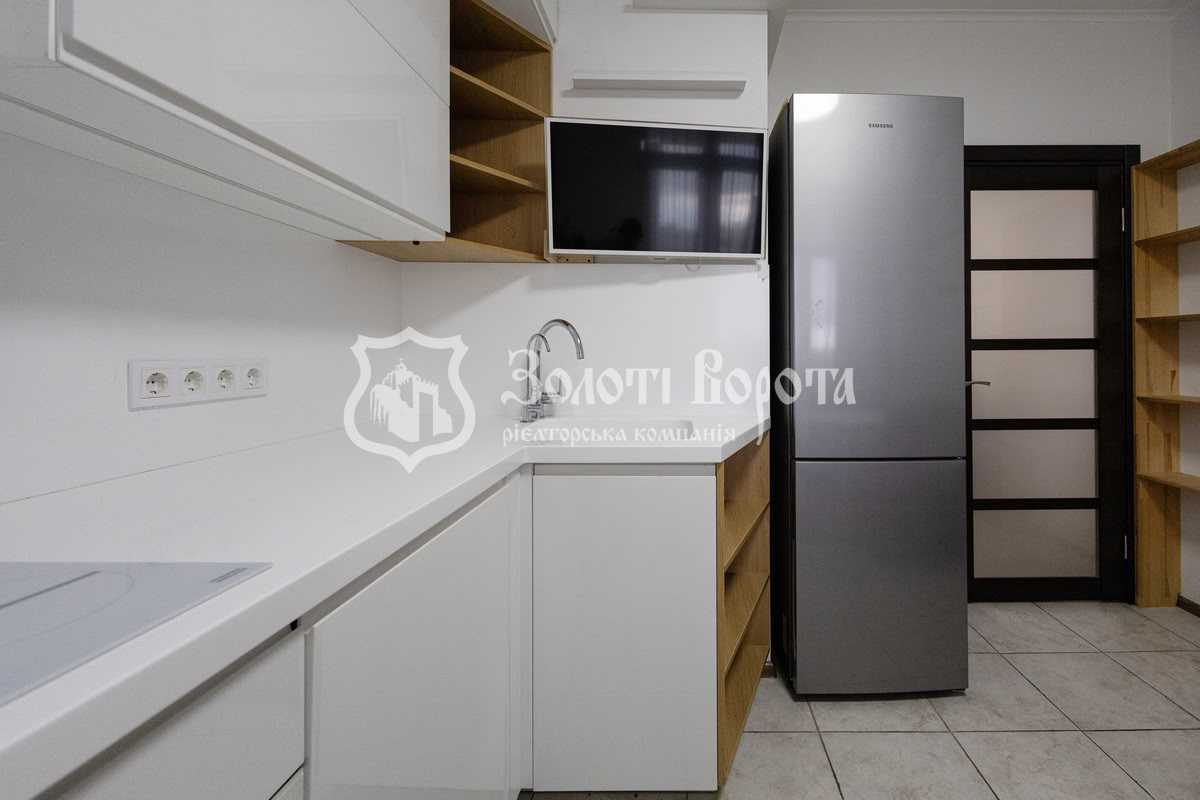 Продажа 3-комнатной квартиры 80 м², Академика Каблукова ул., 19