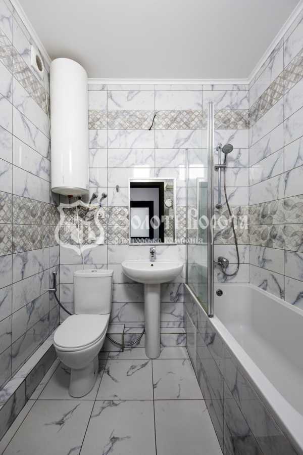 Продажа 3-комнатной квартиры 80 м², Академика Каблукова ул., 19