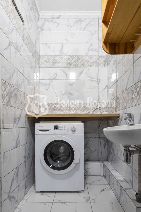 Продажа 3-комнатной квартиры 80 м², Академика Каблукова ул., 19