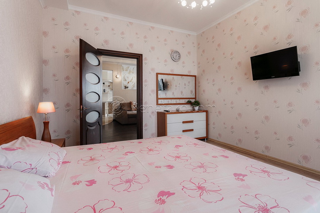 Аренда 3-комнатной квартиры 120 м², Генуэзская ул., 5