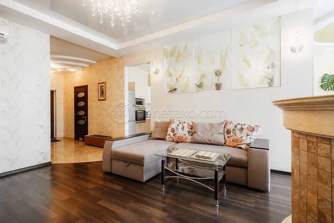 Аренда 3-комнатной квартиры 120 м², Генуэзская ул., 5