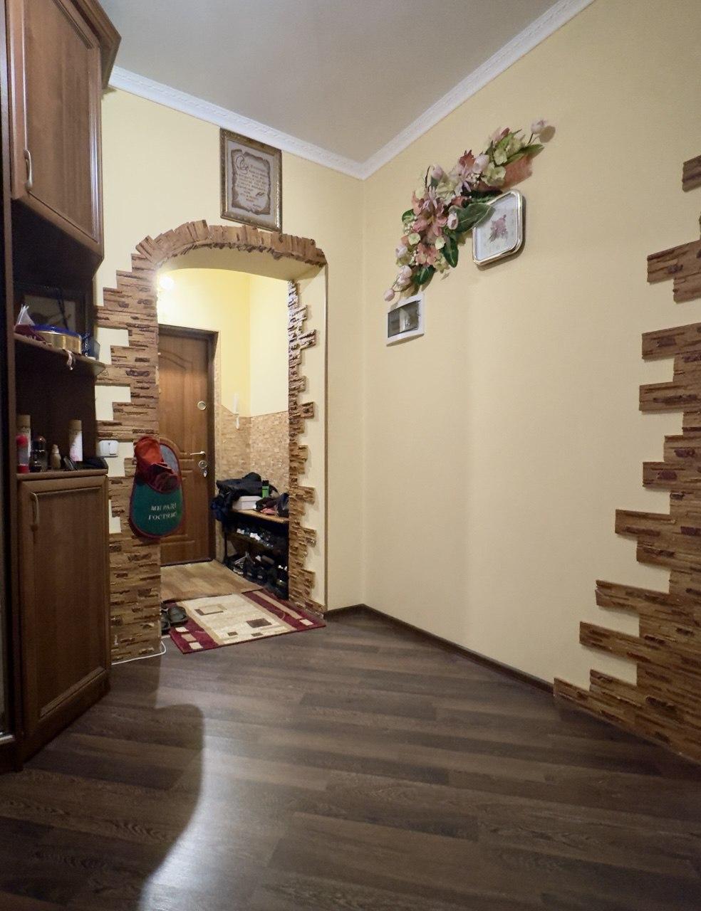 Продаж 2-кімнатної квартири 64.1 м², Ключный пер., 7