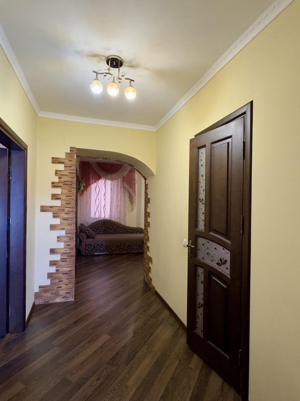 Продаж 2-кімнатної квартири 64.1 м², Ключный пер., 7