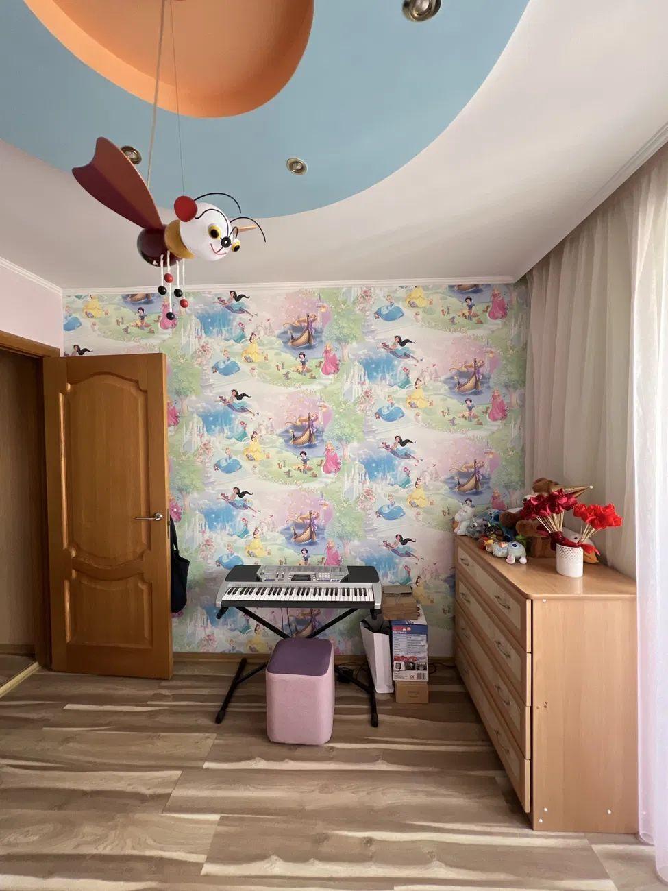 Продаж 2-кімнатної квартири 57 м², Василя Симоненка вул., 37