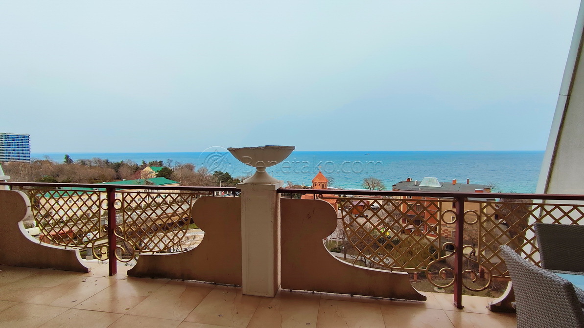 Аренда 3-комнатной квартиры 120 м², Гагаринское Плато ул., 5/3