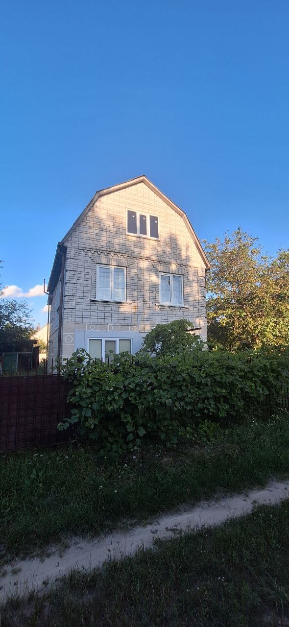 Продаж дачі 109 м²