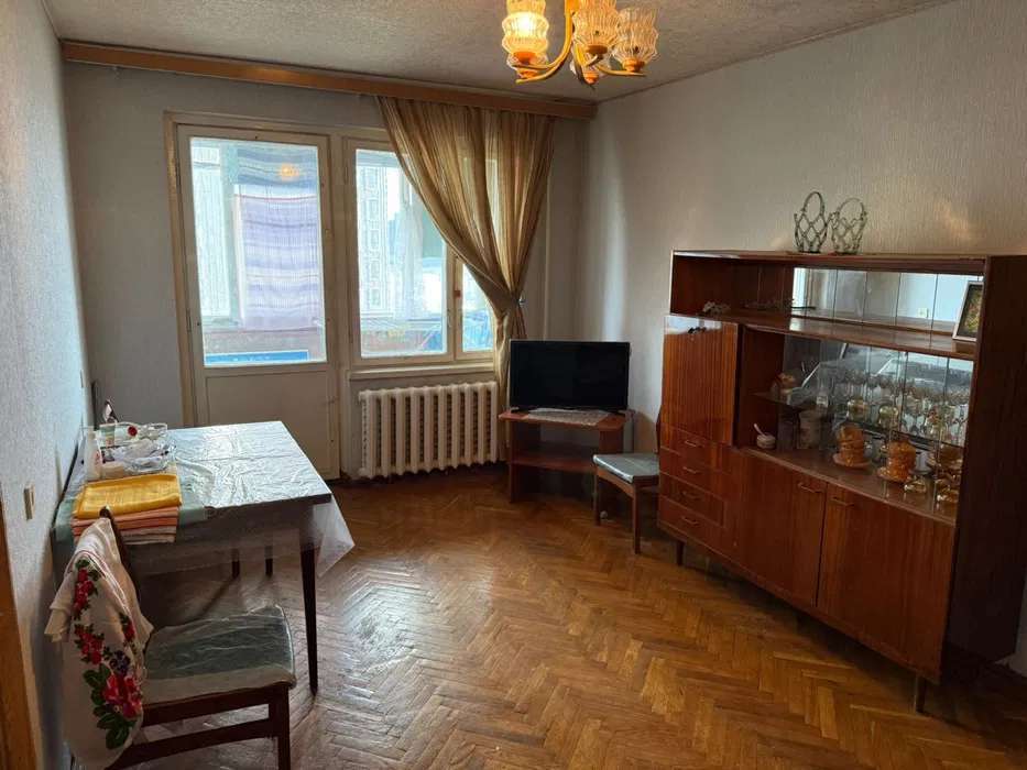 Продаж 2-кімнатної квартири 47 м², Березняківська вул., 38