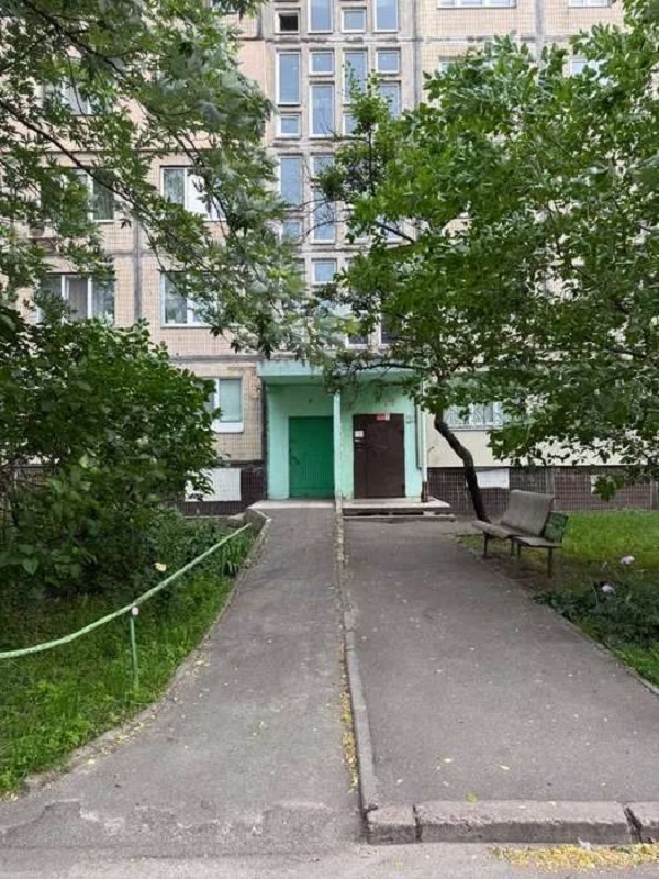 Продаж 2-кімнатної квартири 47 м², Березняківська вул., 38