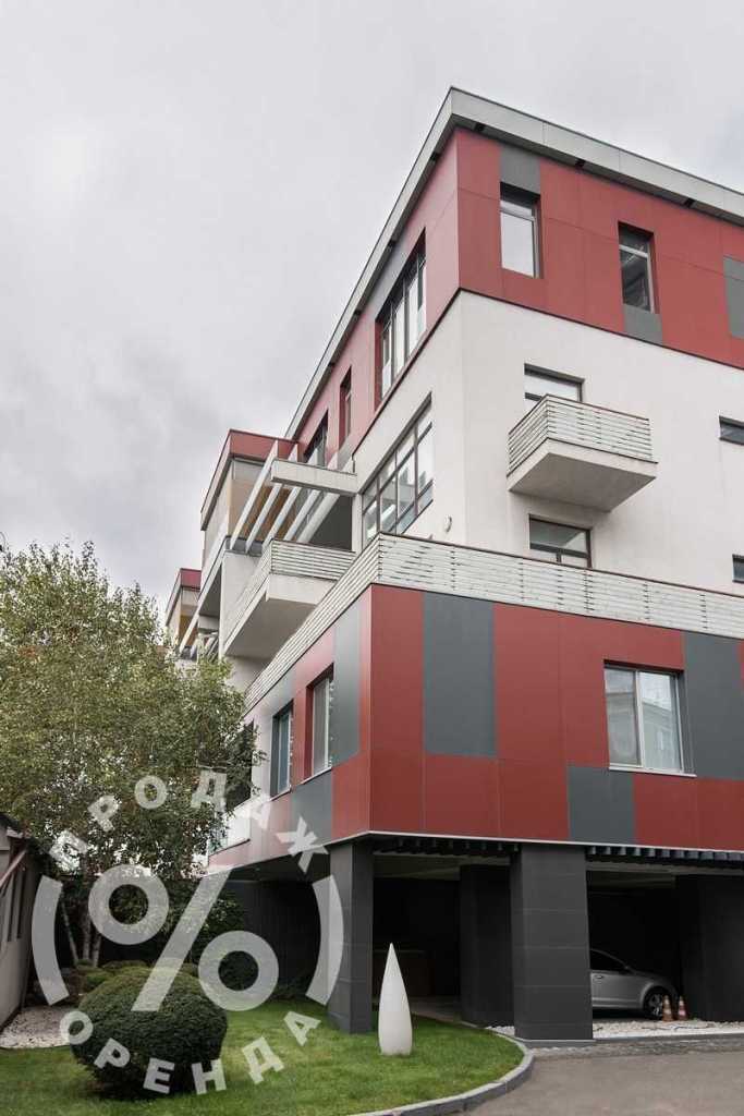 Продаж 4-кімнатної квартири 228 м², Глазунова вул., 13