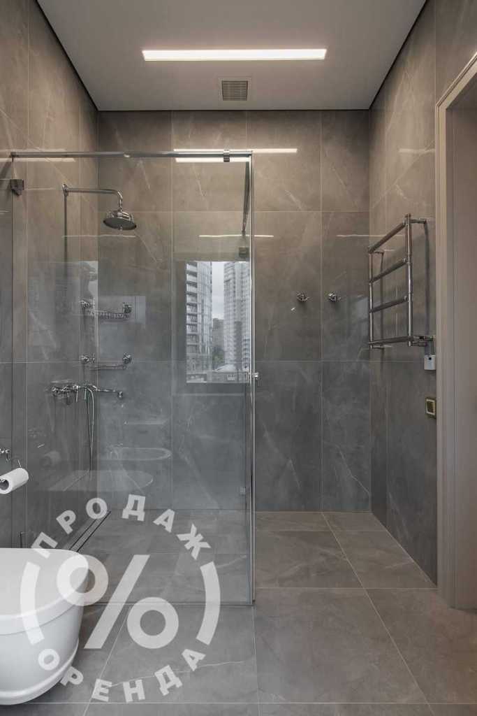 Продаж 4-кімнатної квартири 228 м², Глазунова вул., 13