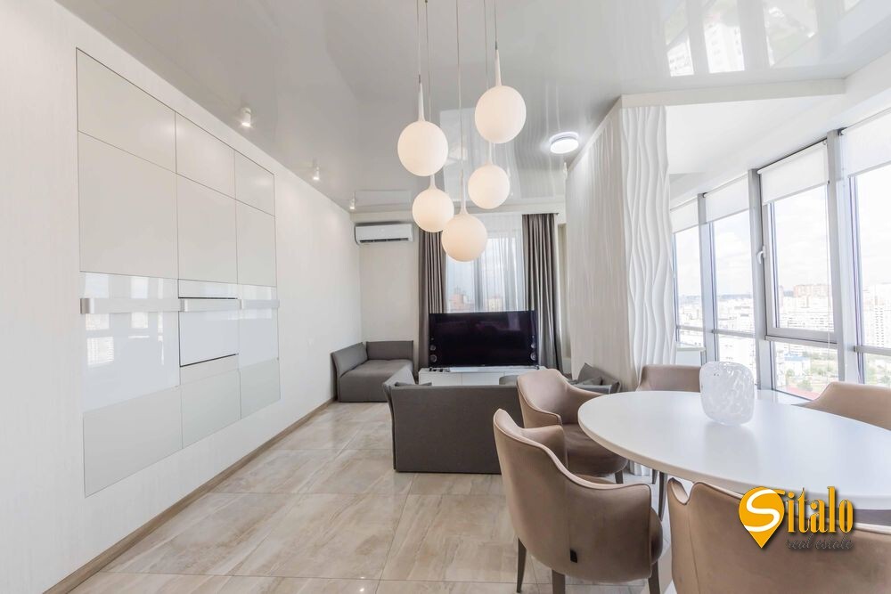 Продаж 3-кімнатної квартири 109 м², Дніпровська наб., 14А