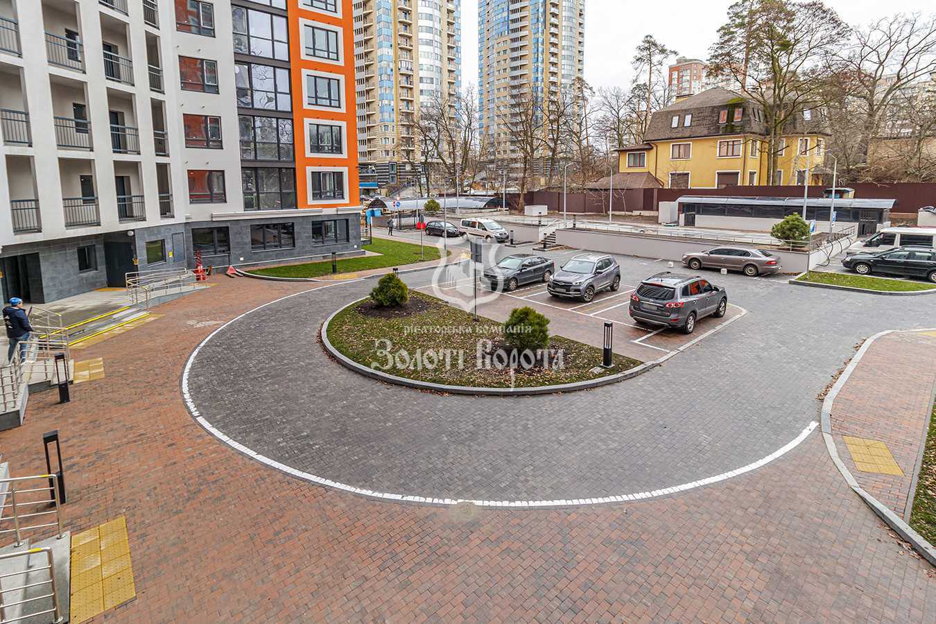 Продаж 1-кімнатної квартири 43.8 м², Мальовнича вул., 3
