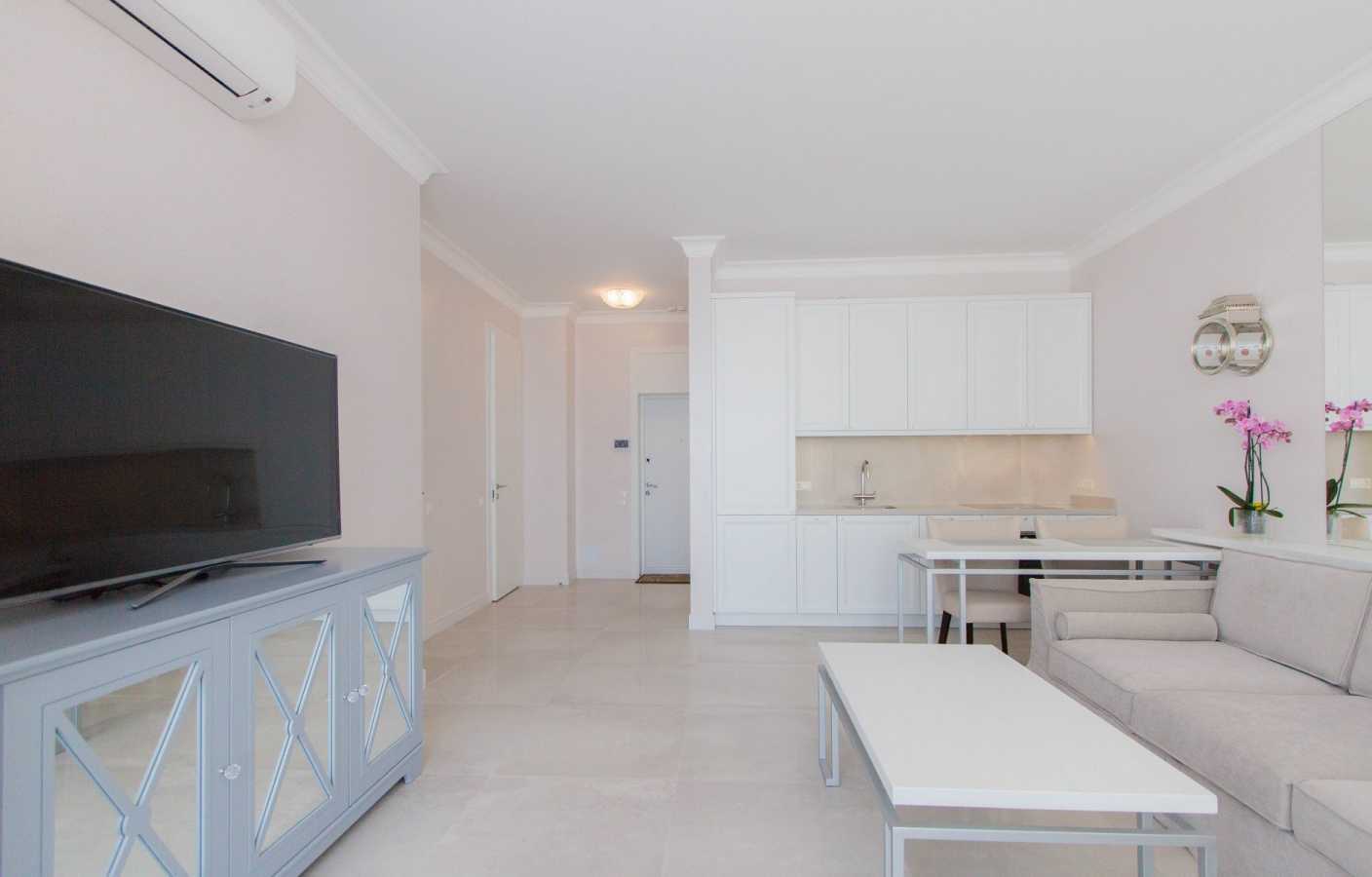 Аренда 1-комнатной квартиры 57 м², Саперное Поле ул., 3