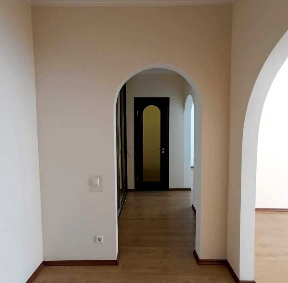 Оренда 2-кімнатної квартири 71 м², Введенська вул., 29/58