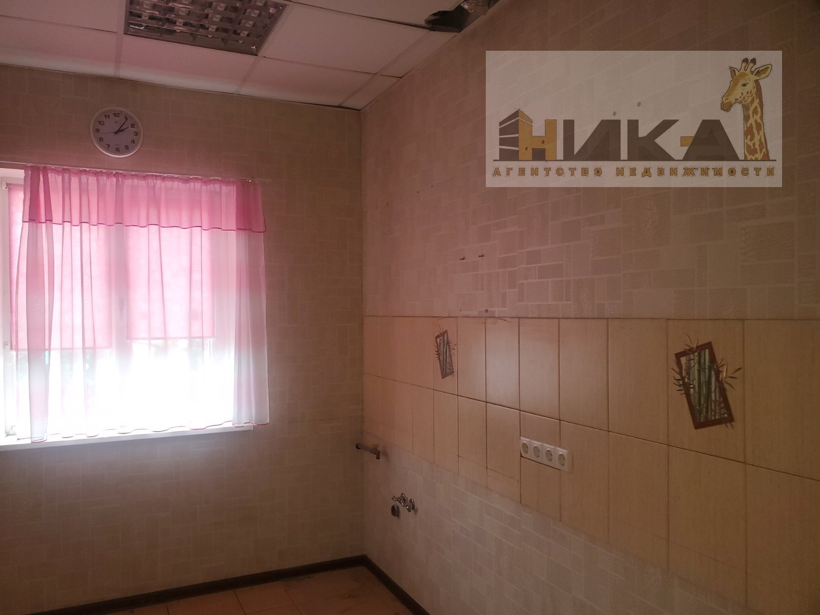 Продажа дома 300 м², Григория Чечета ул.