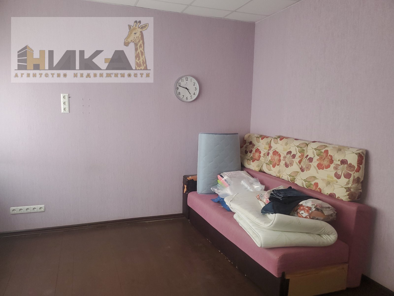 Продажа дома 300 м², Григория Чечета ул.