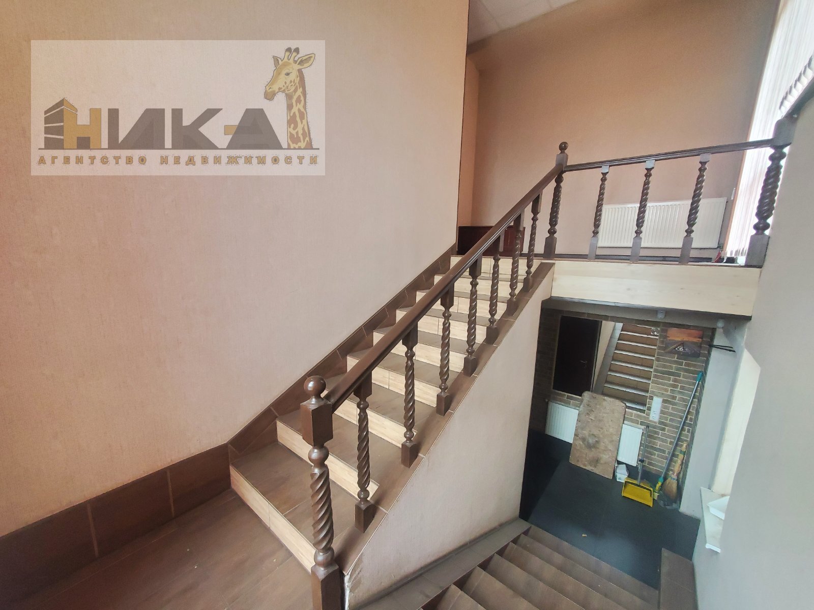 Продажа дома 300 м², Григория Чечета ул.