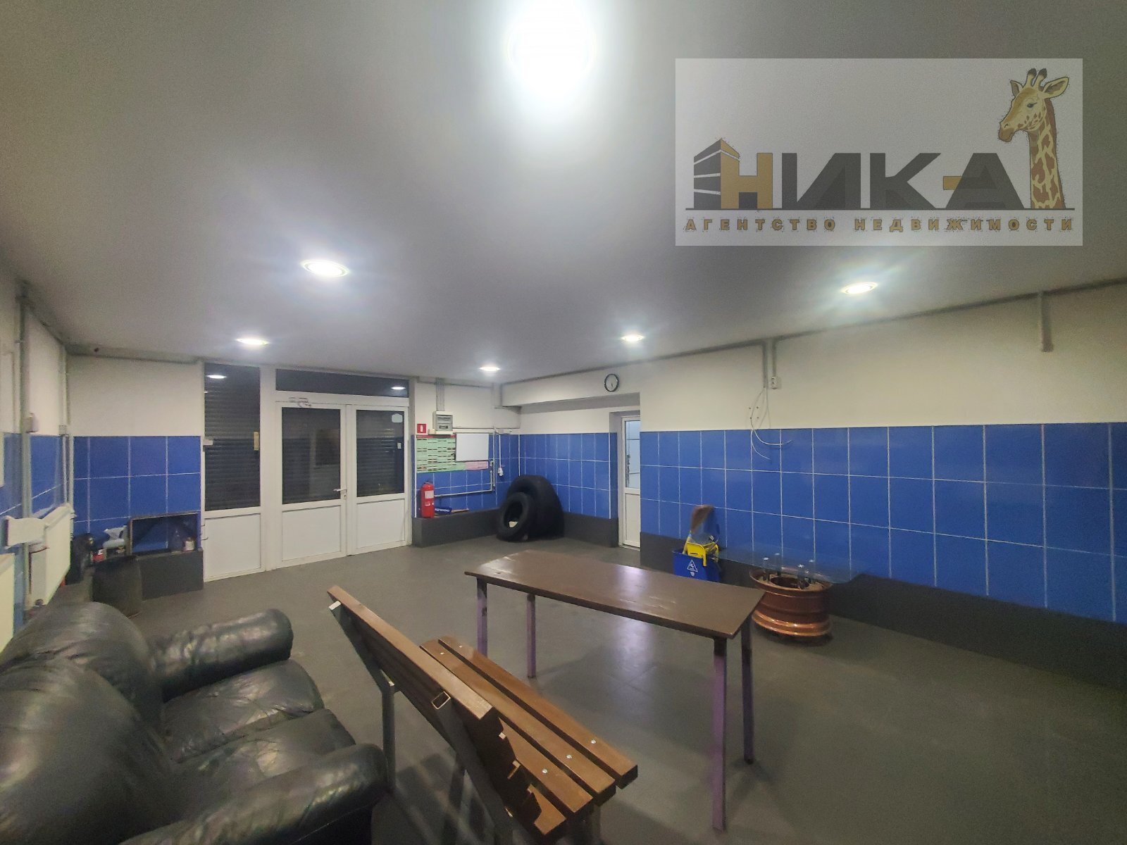 Продажа дома 300 м², Григория Чечета ул.