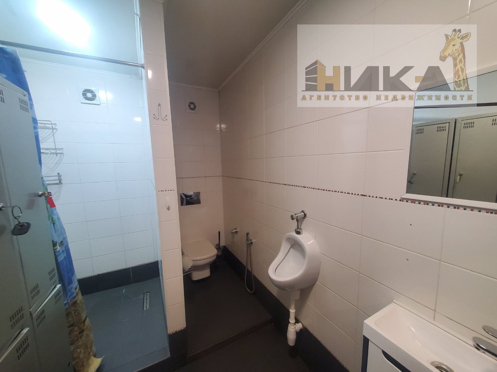 Продажа дома 300 м², Григория Чечета ул.