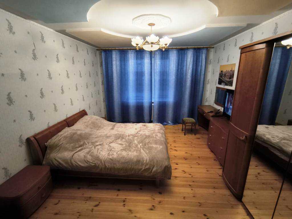 Продажа 2-комнатной квартиры 90 м², Николая Голего ул., 5