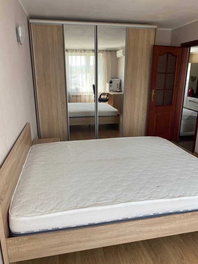 Аренда 2-комнатной квартиры 45 м², Генерала Жмаченко ул., 18