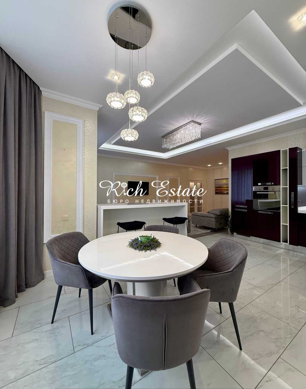 Продажа 3-комнатной квартиры 113.7 м², Вышгородская ул., 45/4