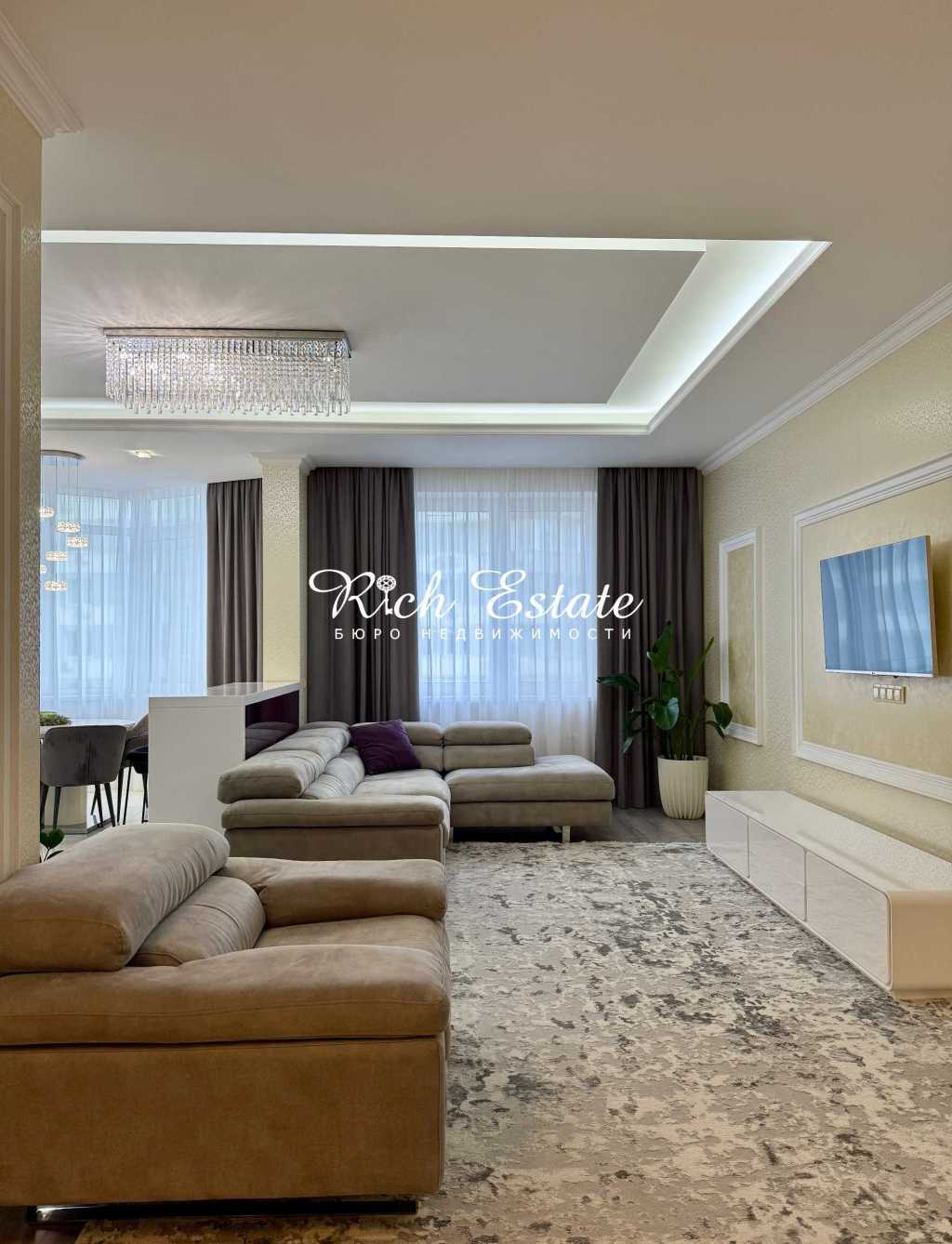 Продажа 3-комнатной квартиры 113.7 м², Вышгородская ул., 45/4
