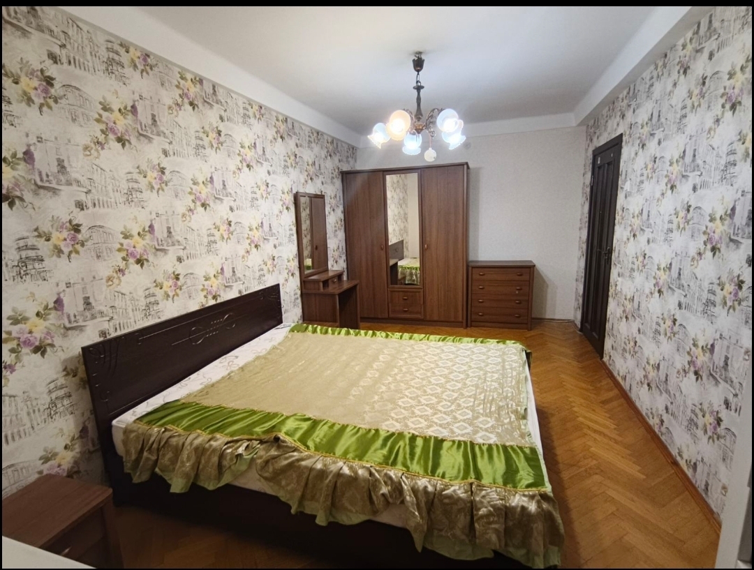 Аренда 3-комнатной квартиры 60 м², Васильковская ул., 8А