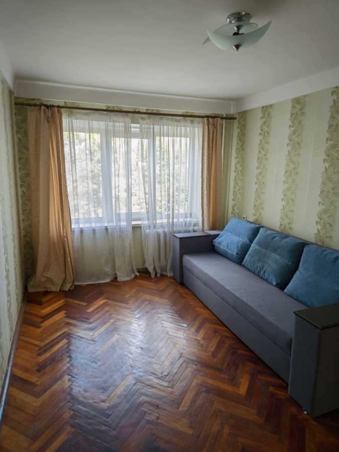 Продажа 2-комнатной квартиры 47 м², Игоря Турчина ул., 2/17