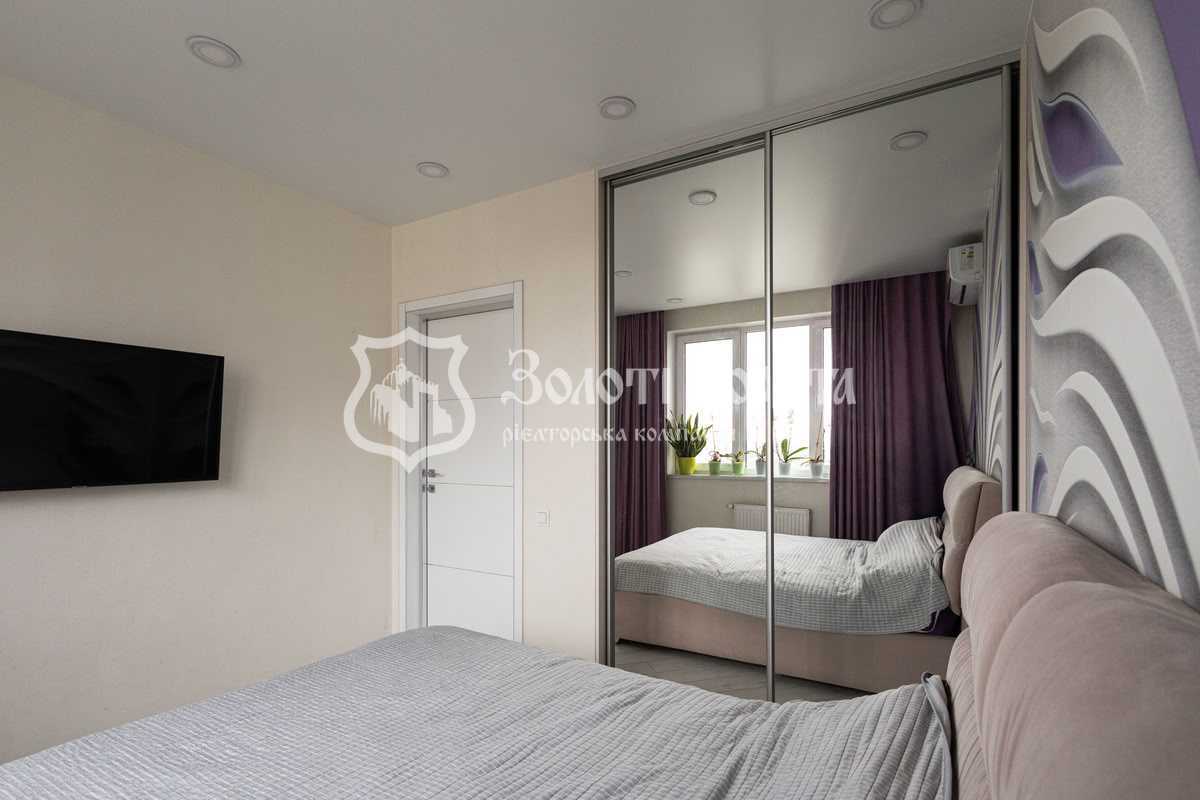 Продажа 2-комнатной квартиры 67.2 м², Андрея Аболмасова ул., 4а