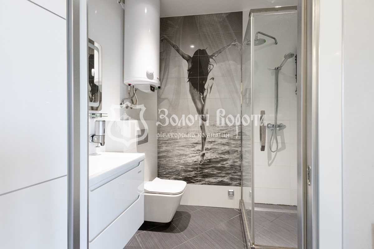 Продажа 2-комнатной квартиры 67.2 м², Андрея Аболмасова ул., 4а