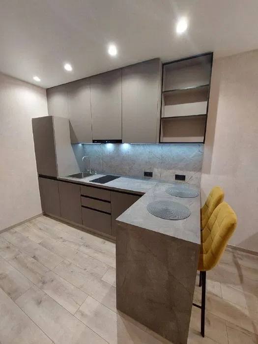 Аренда 1-комнатной квартиры 42 м², Космическая ул.