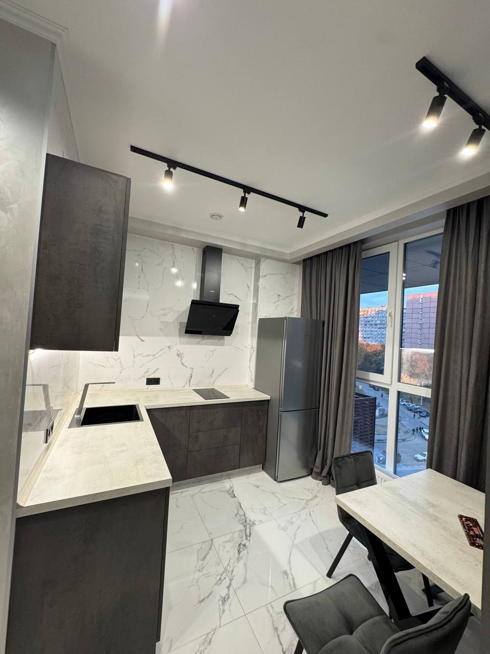 Аренда 1-комнатной квартиры 37 м², Звездный бул.