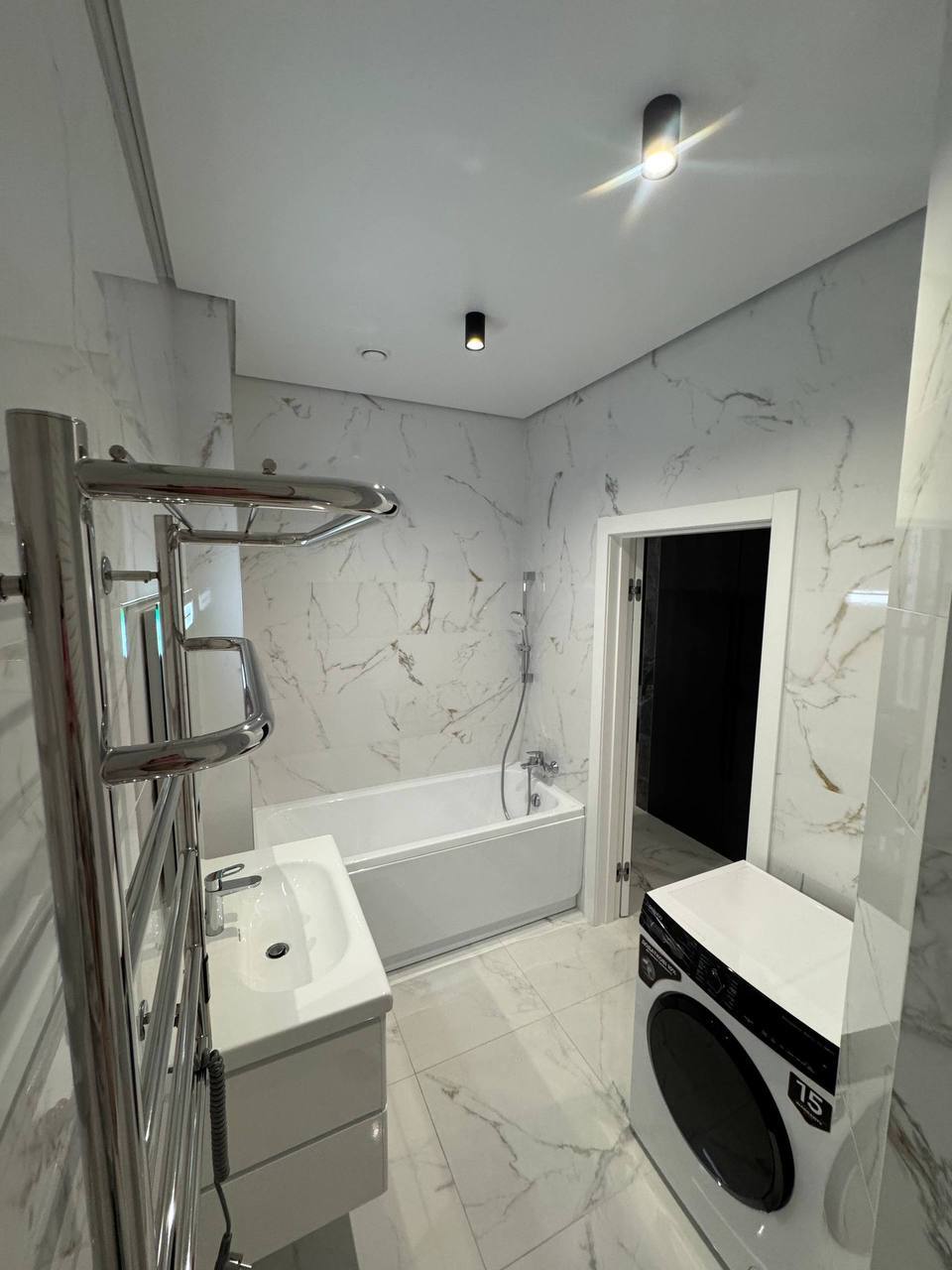 Аренда 1-комнатной квартиры 37 м², Звездный бул.