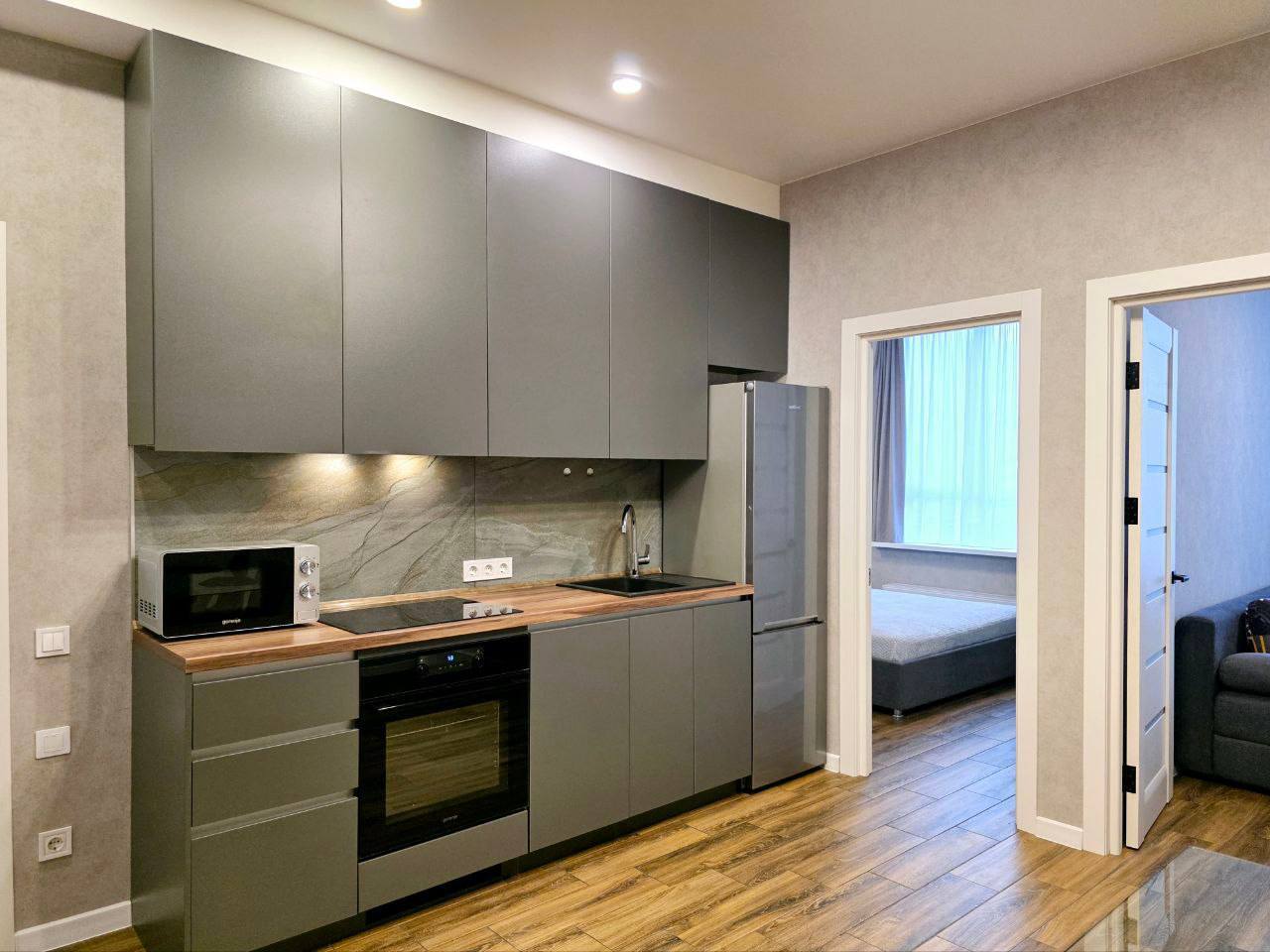 Оренда 2-кімнатної квартири 50 м², Зоряний бул.