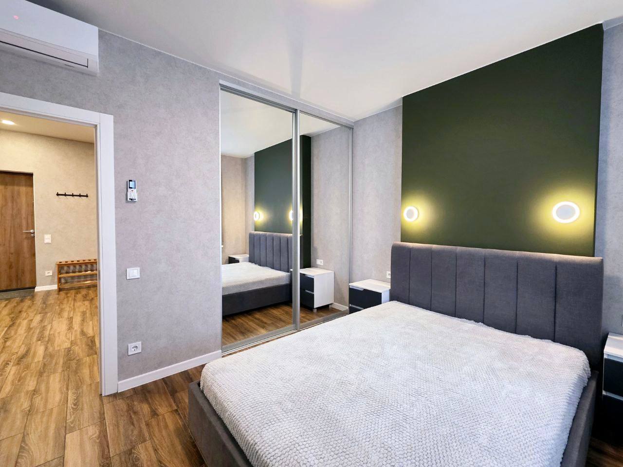 Оренда 2-кімнатної квартири 50 м², Зоряний бул.