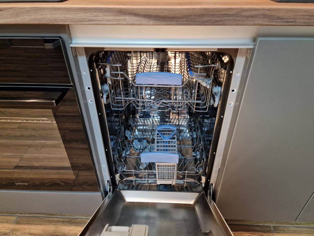 Оренда 2-кімнатної квартири 50 м², Зоряний бул.