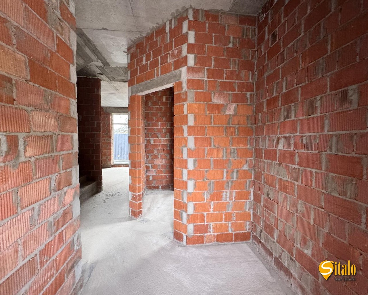 Продаж будинку 97 м²
