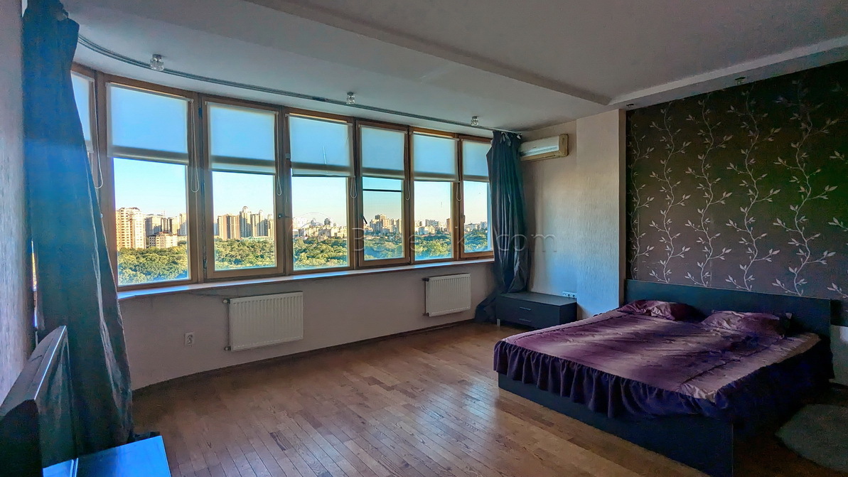 Оренда 3-кімнатної квартири 125 м², Шевченко просп., 12/1