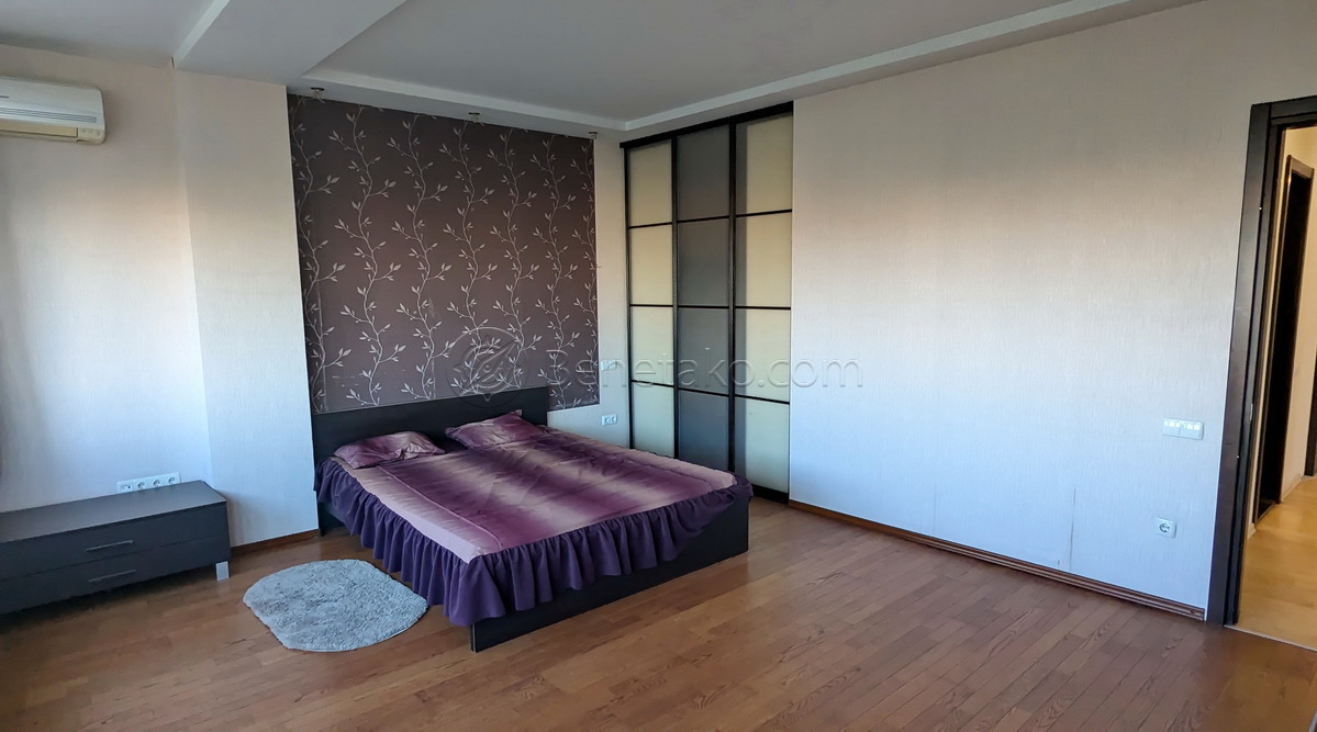 Оренда 3-кімнатної квартири 125 м², Шевченко просп., 12/1