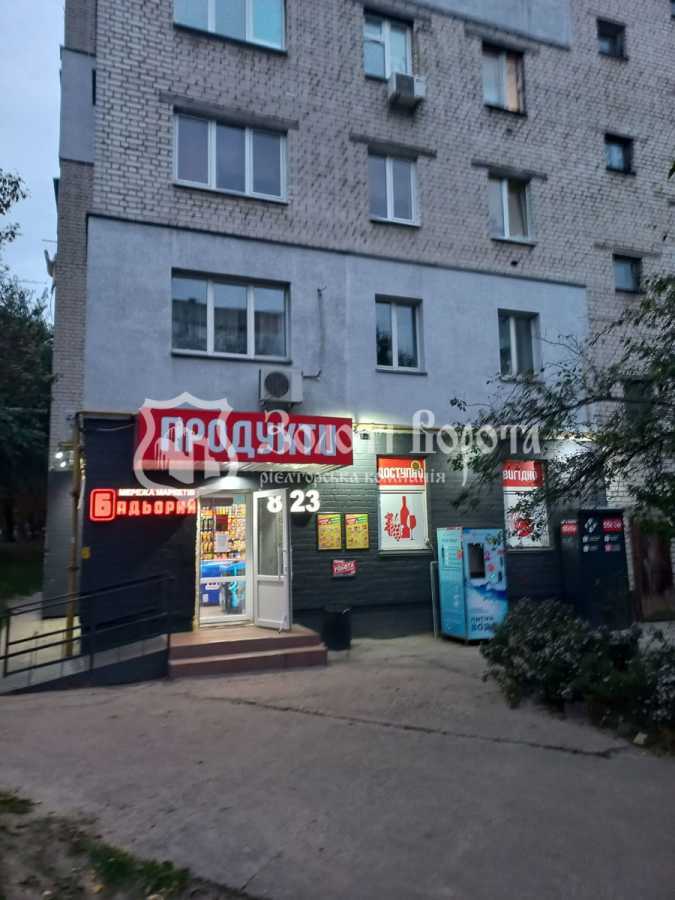 Продажа 3-комнатной квартиры 59.9 м², Александра Попова ул., 6