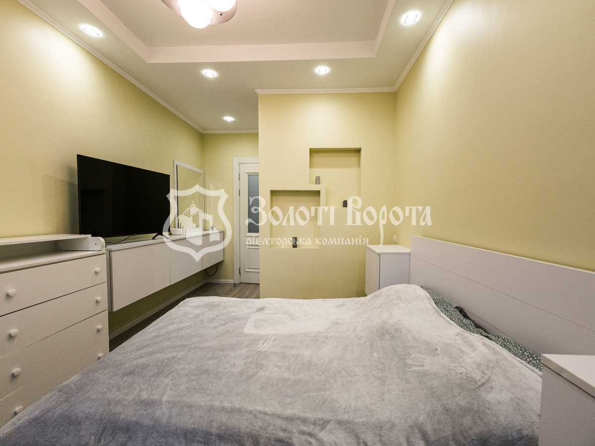 Продаж 2-кімнатної квартири 77.1 м², Патріарха Мстислава Скрипника вул., 40