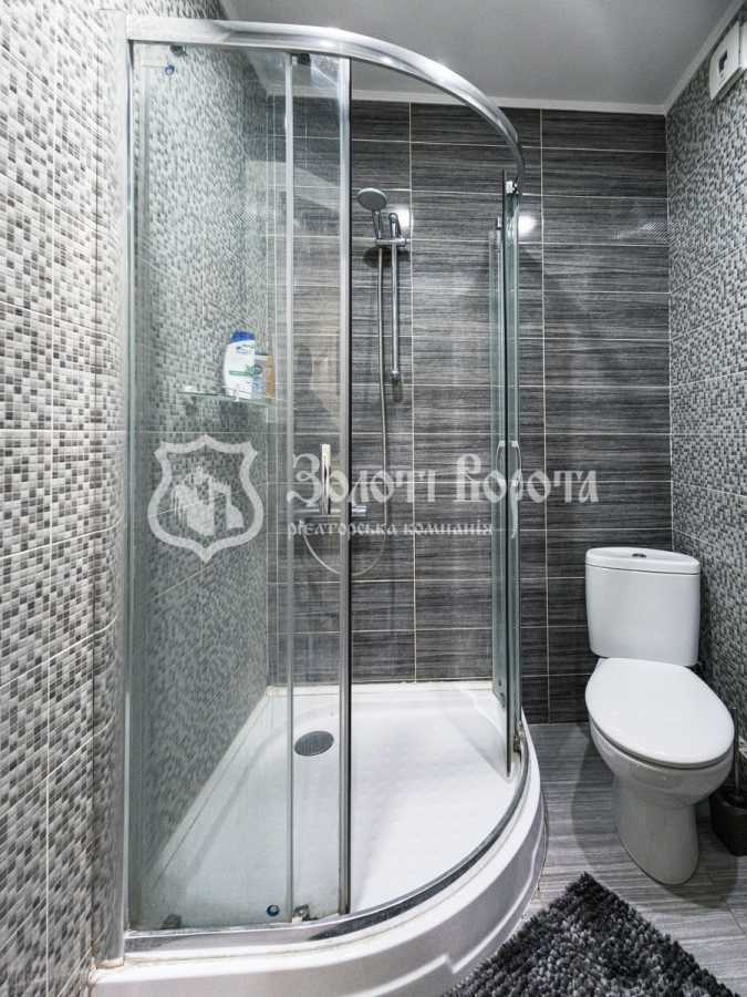 Продаж 2-кімнатної квартири 77.1 м², Патріарха Мстислава Скрипника вул., 40