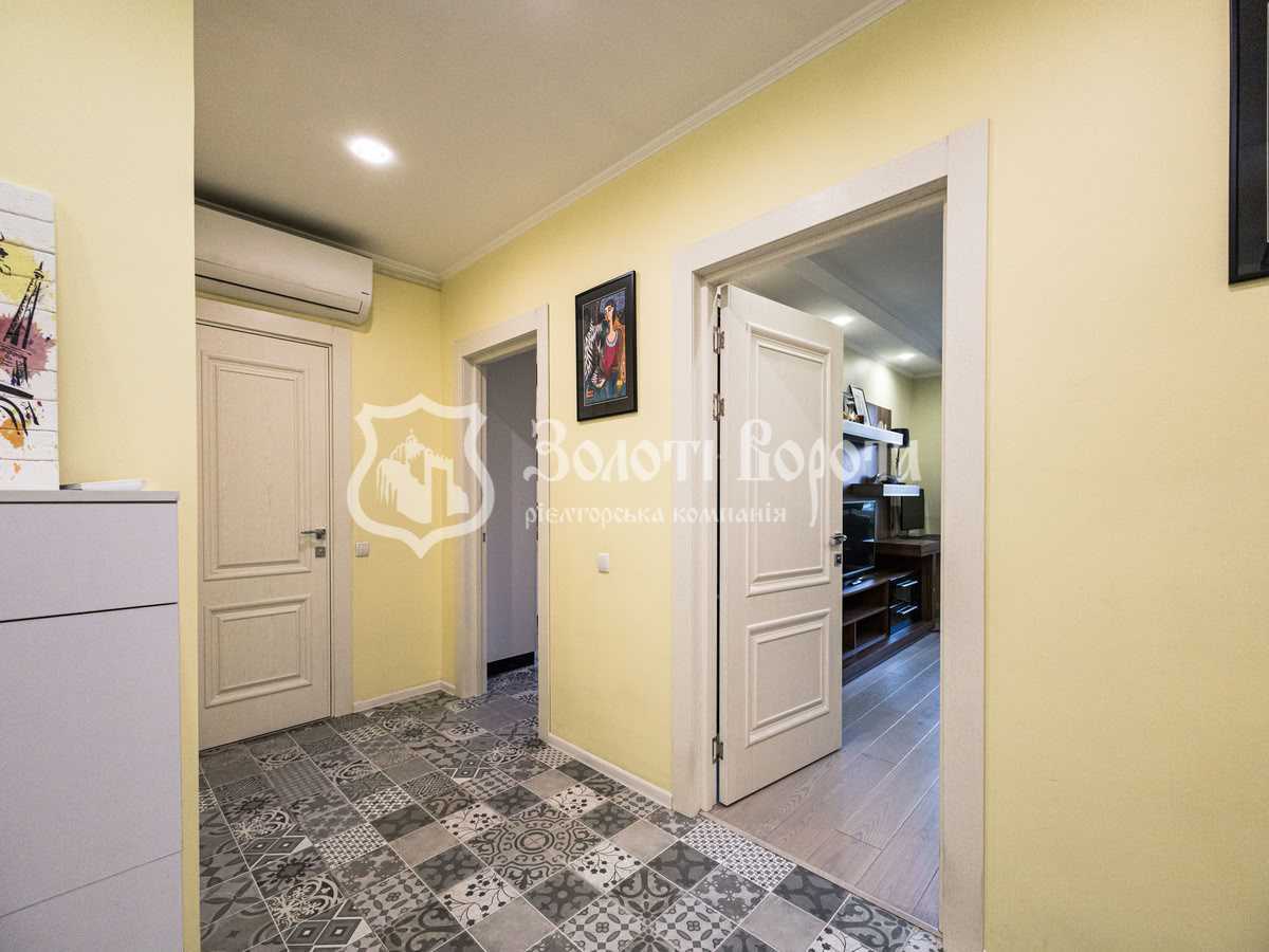 Продаж 2-кімнатної квартири 77.1 м², Патріарха Мстислава Скрипника вул., 40