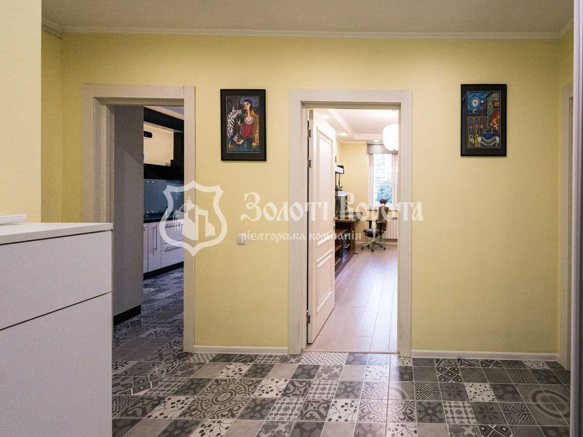 Продаж 2-кімнатної квартири 77.1 м², Патріарха Мстислава Скрипника вул., 40