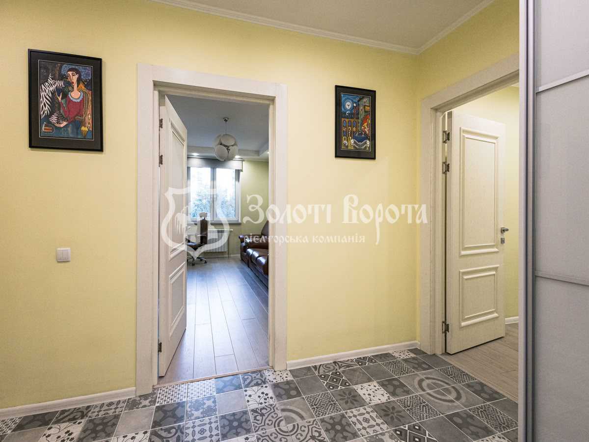 Продаж 2-кімнатної квартири 77.1 м², Патріарха Мстислава Скрипника вул., 40