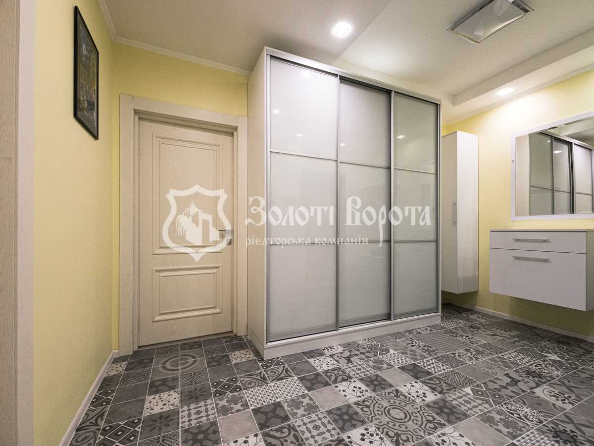 Продаж 2-кімнатної квартири 77.1 м², Патріарха Мстислава Скрипника вул., 40